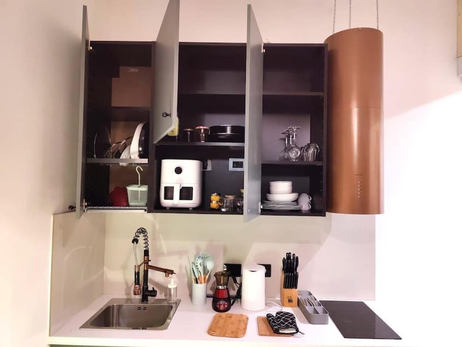Casa Mamo: Design & Vintage Above Subway Milán