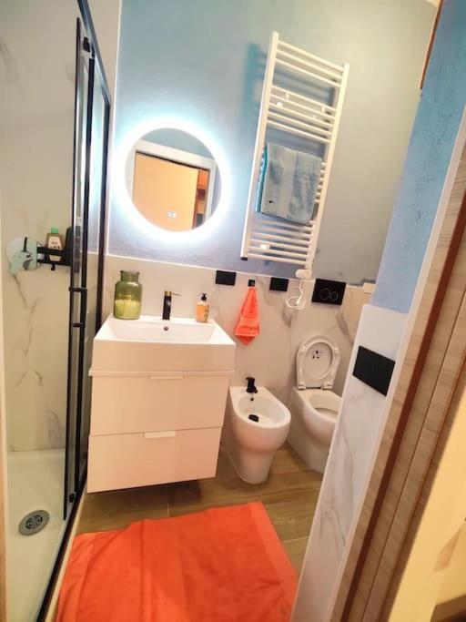 Apartamento Casa Mamo: Design & Vintage Above Subway *